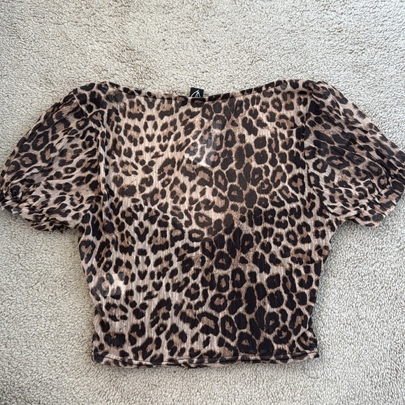 Cheetah Print Ruched Mesh Top - Picture 2 of 3